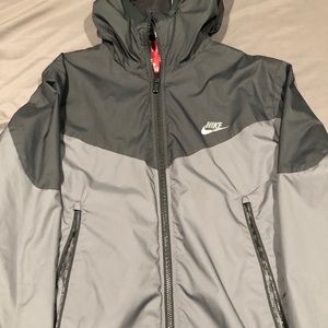 Nike windbreaker